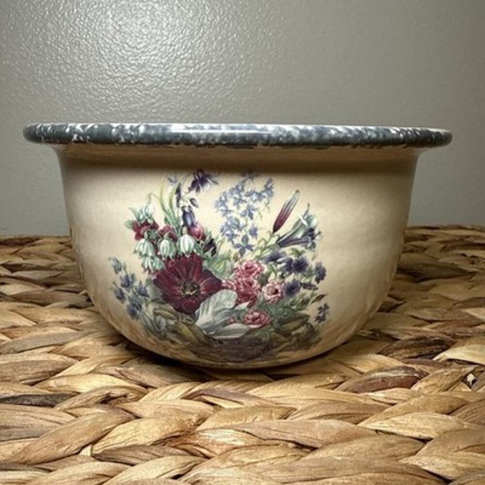 Home & Garden Party Ltd Floral Bowl 6” Blue Rim Stoneware USA 2003